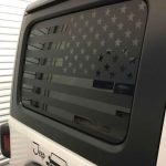 نمونه-برچسب-پرچم-آمریکا-روی-شیشه-ماشین