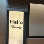 برچسب سالن زیبایی Hello Beauty