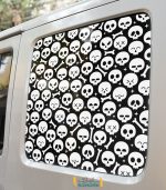 استیکر شیشه در عقب ماشین طرح اسکلت فانتزی